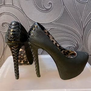 Betsy Johnson Platform Heels